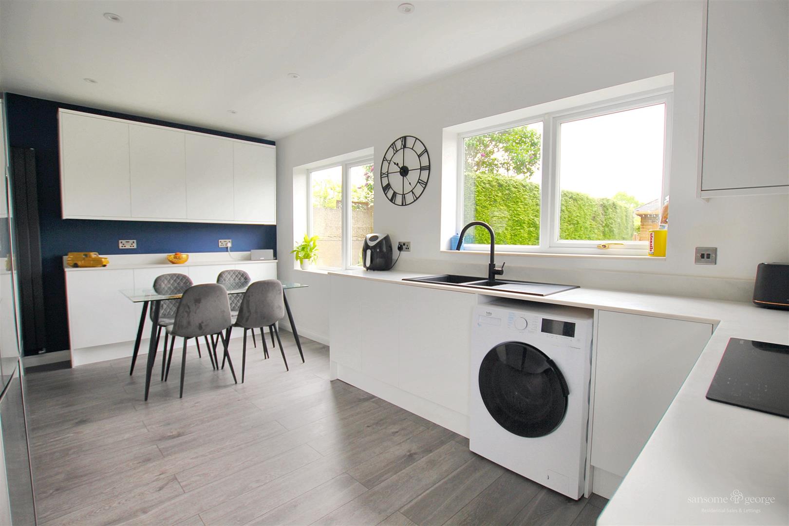 2 bed property in Burlington Road, Reading